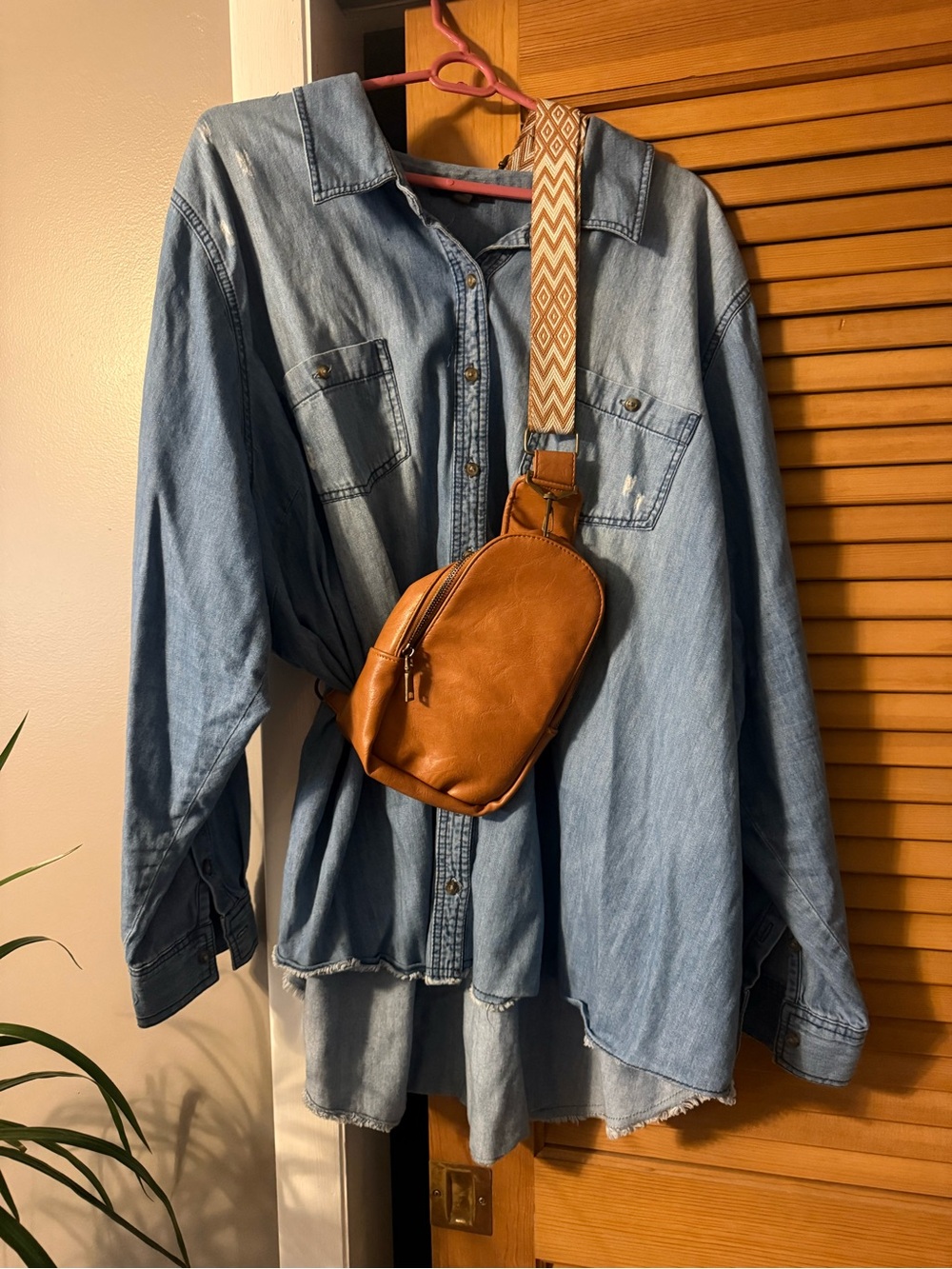 NWOT Tan Crossbody Sling Bag with Patterned Strap